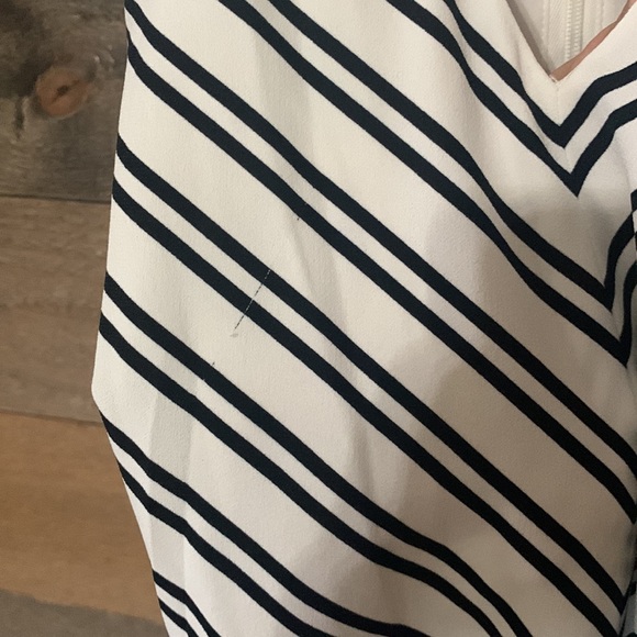 Banana Republic cropped v neck striped wide leg jumpsuit romper career work - Picture 4 of 11